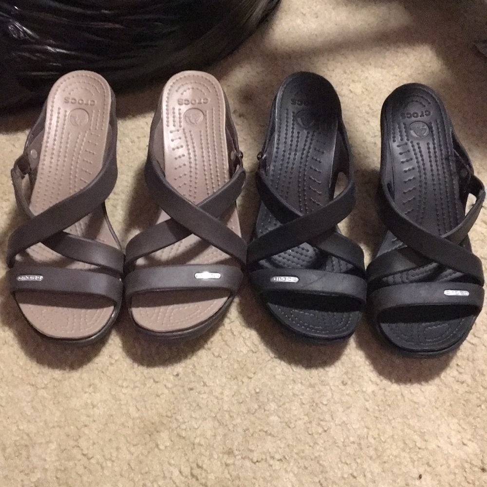 Women’s Crocs Heels size 7.